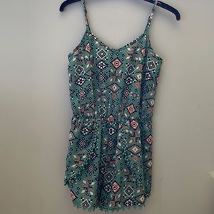 Xhilaration green pattern romper